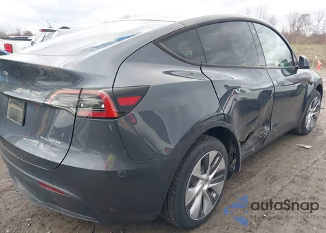 2023 Tesla Model Y Awd/Long Range Dual Motor All-Wheel Drive из США, поврежденный, VIN 7SAYGDEE1PA067194